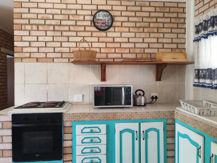 4 Bedroom Property for Sale in Boknesstrand Eastern Cape